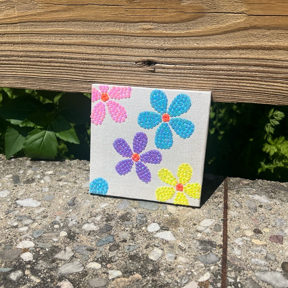 Handmade Mini Rhinestone Flower Painting 🌸✨